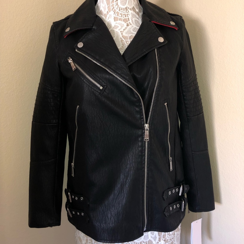 BCBG Jacket - Picture 2 of 7